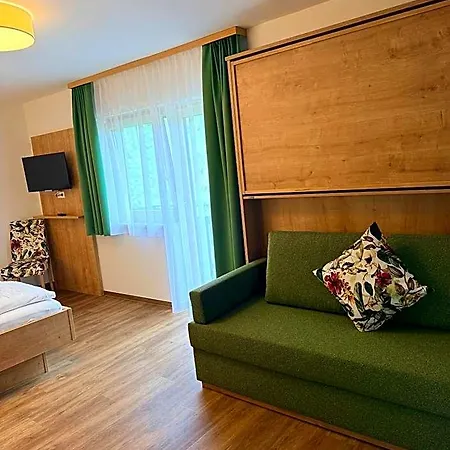 Hotel Starchlhof 3*